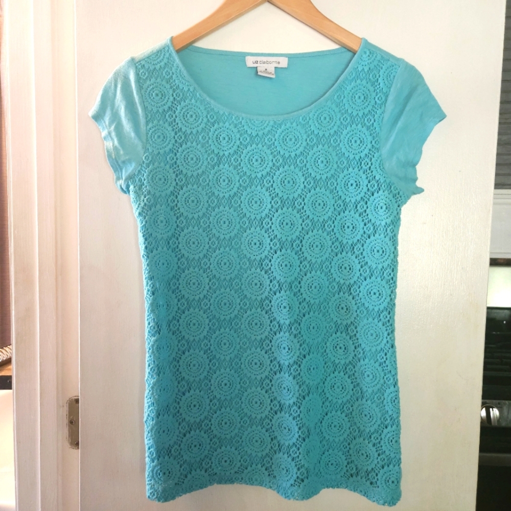 Light blue short sleeve top